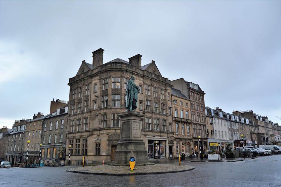 Grassmarket Edinburgh: Complete Area Guide (2026)