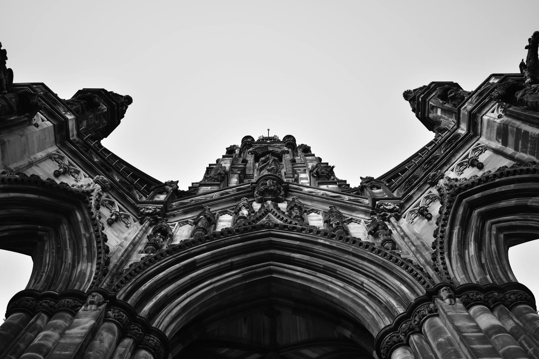 Scott Monument Edinburgh Princes Street - literary Edinburgh landmarks