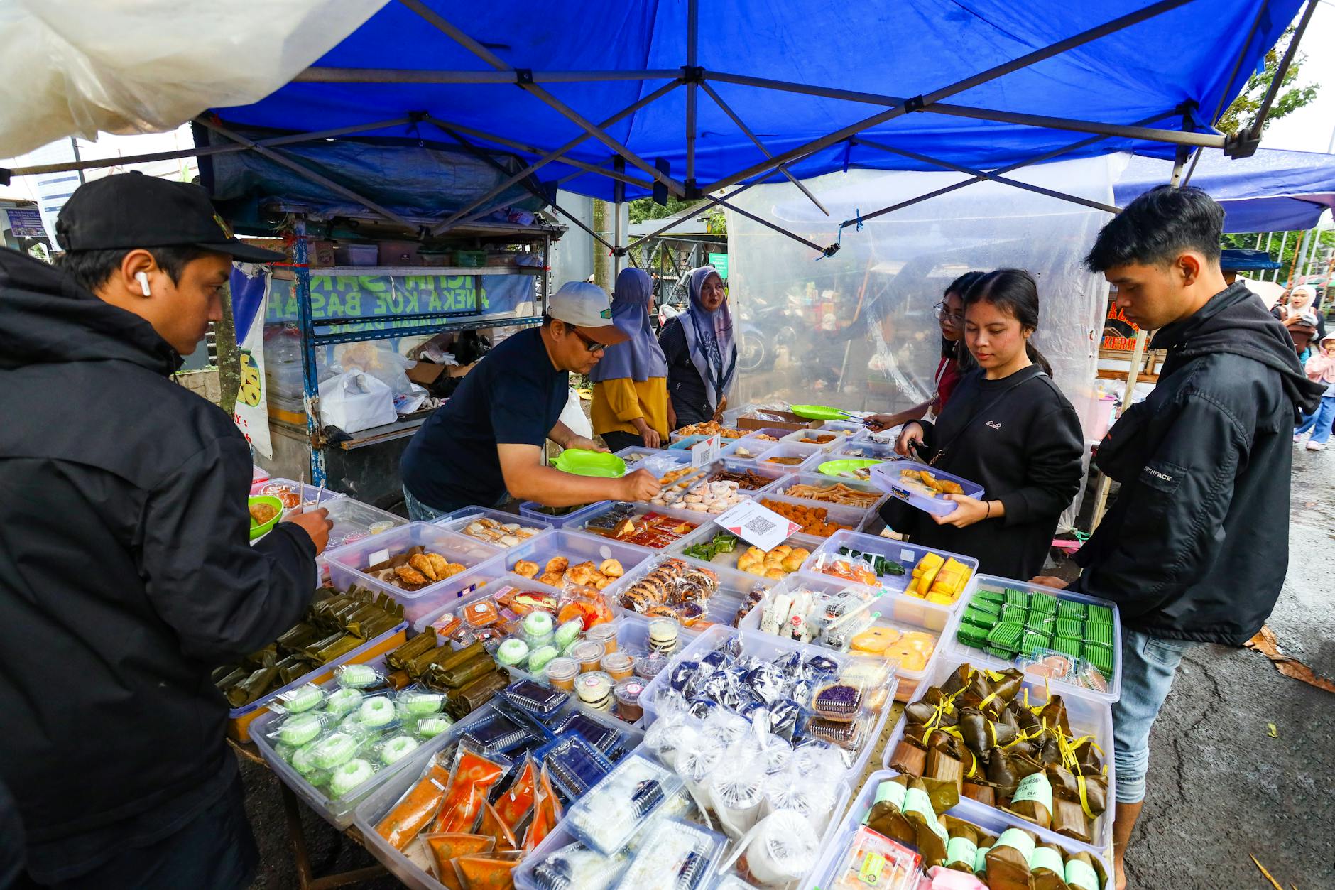 Edinburgh street food market with diverse food stalls