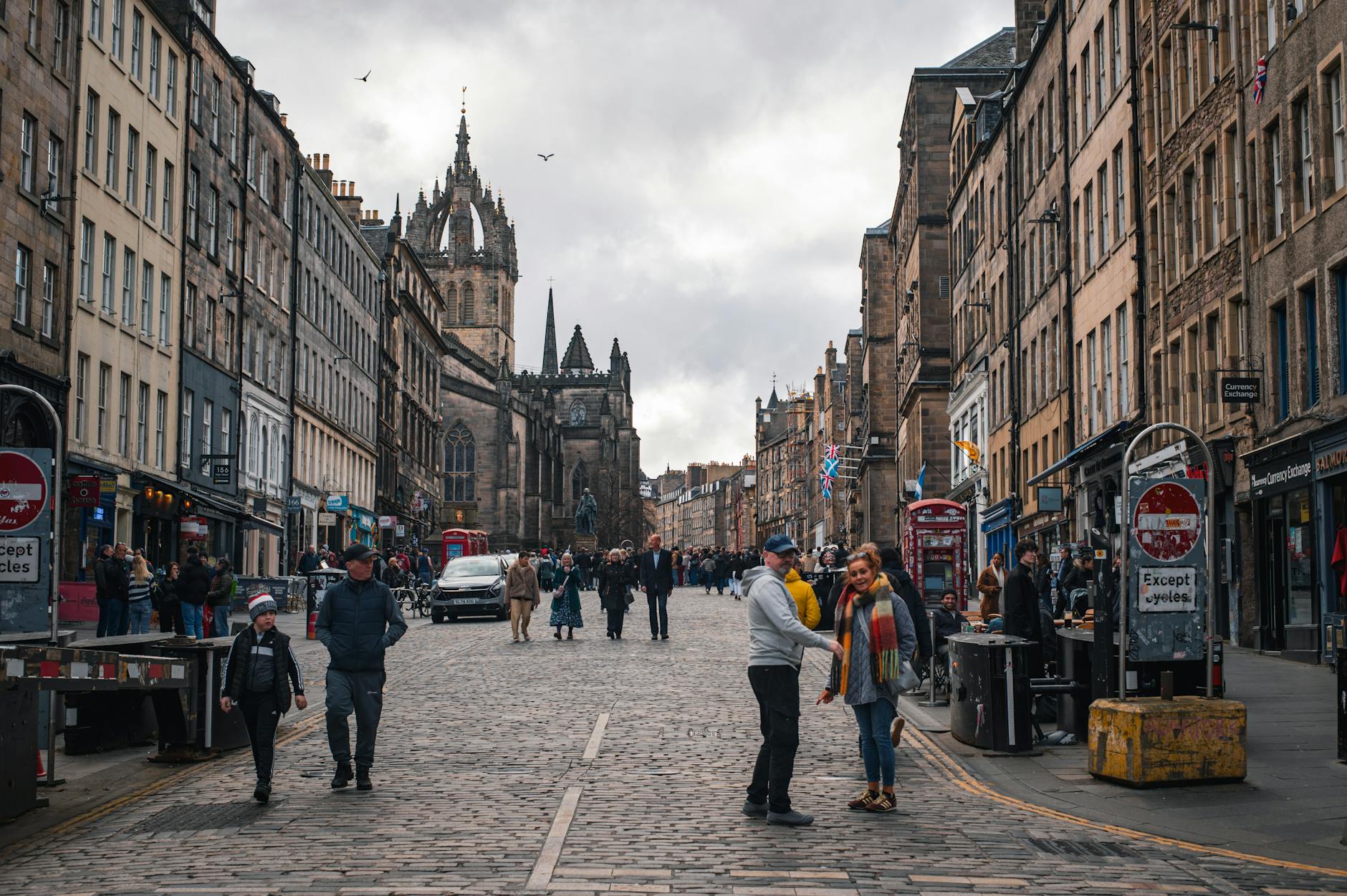 The Royal Mile in Edinburgh's Old Town, a must-walk street for first time in Edinburgh visitors