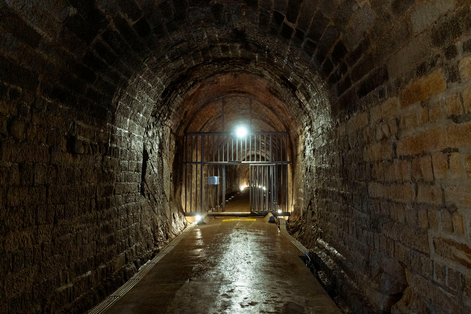 Edinburgh underground vault beneath South Bridge — unusual things to do in Edinburgh