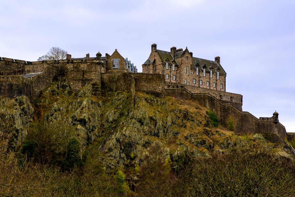 Edinburgh budget weekend castle view